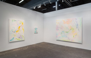 Vue de l’exposition individuelle de Fiona Rae, The Armonry Show, New York, 2019
Crédit photo : Jason Mandella